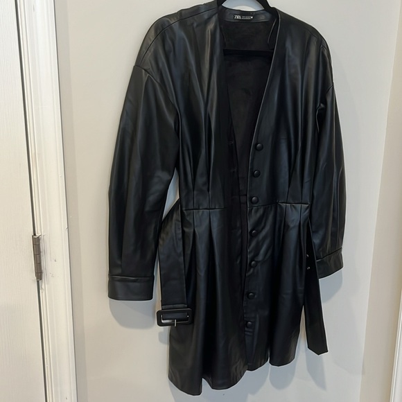 Zara Dress Faux Leather Black Button Belted Jacket Dress Size Medium - Picture 5 of 12